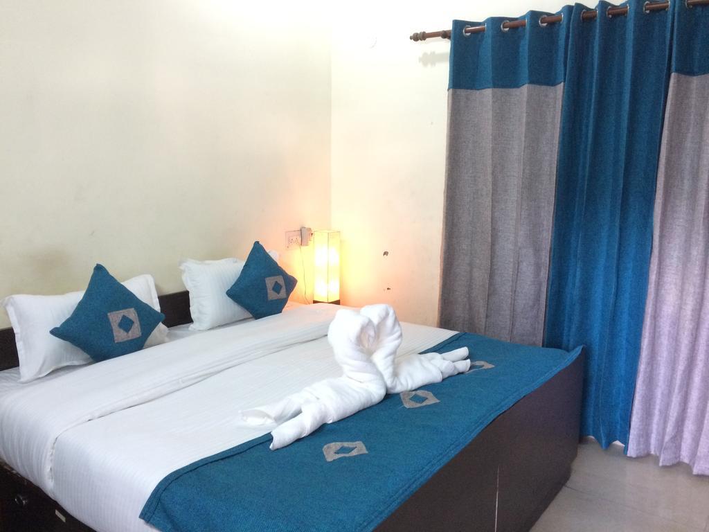Hotel Sukhsadan Dehradun Rom bilde