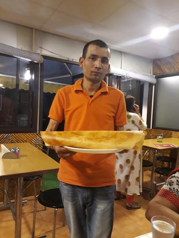 Hotel Sukhsadan Dehradun Eksteriør bilde